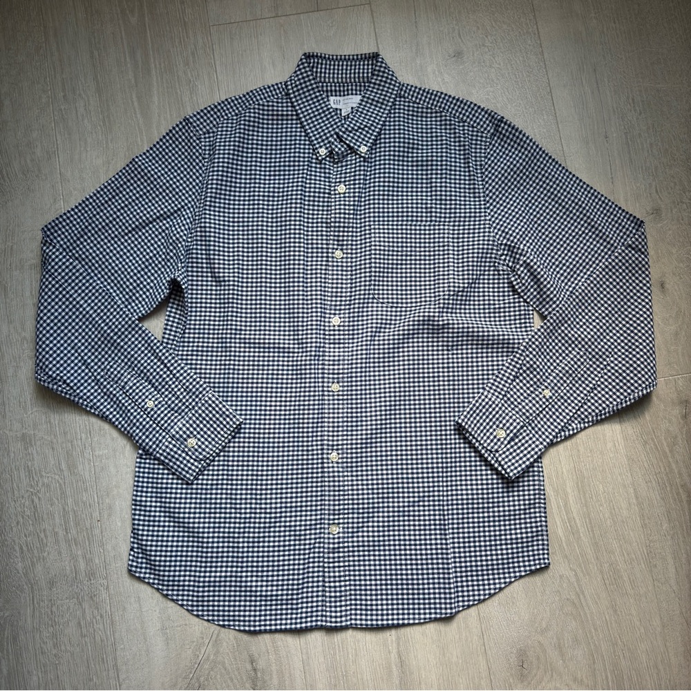 GAP Blue Casual Button Down Shirt Classic Design